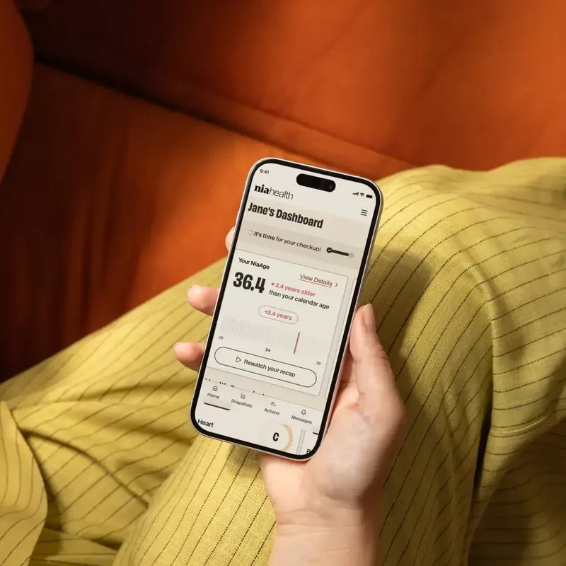 Biomarker dashboard in the NiaHealth app on a smartphone